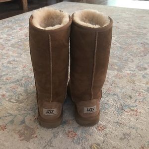 Kids tall UGG boots